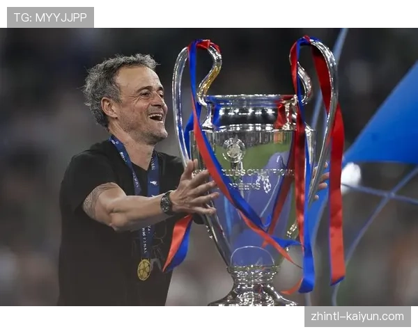 体系教练对撞欧冠赛场 恩里克与弗利克战术哲学博弈升级 体系教练对撞欧冠赛场 恩里克与弗利克战术哲学博弈升级